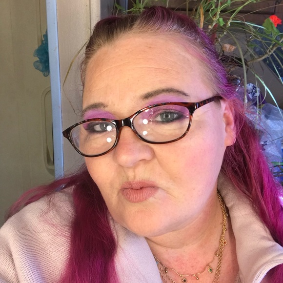 Meet your Posher, Jaymie - Picture 6 of 14